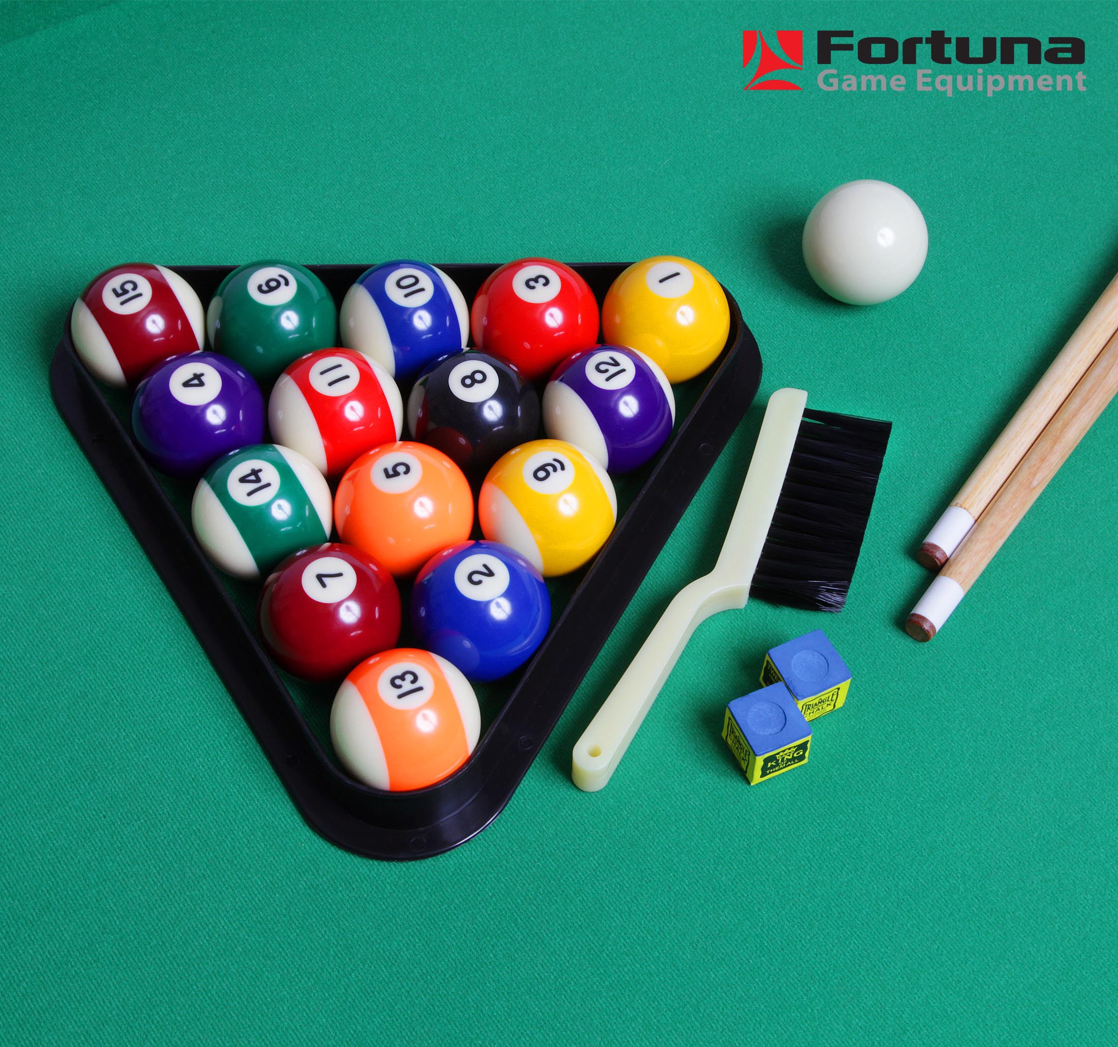 BILYARDNIY_STOL_POOL_FORTUNA_HOBBY_5_FUTOV_S_KOMPLEKTOM_AKSESSUAROV
